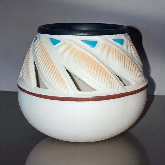Partylite Southwestern Aztec Ceramic Votive Tealight Candle Holder Feathers - Picture 1 of 5